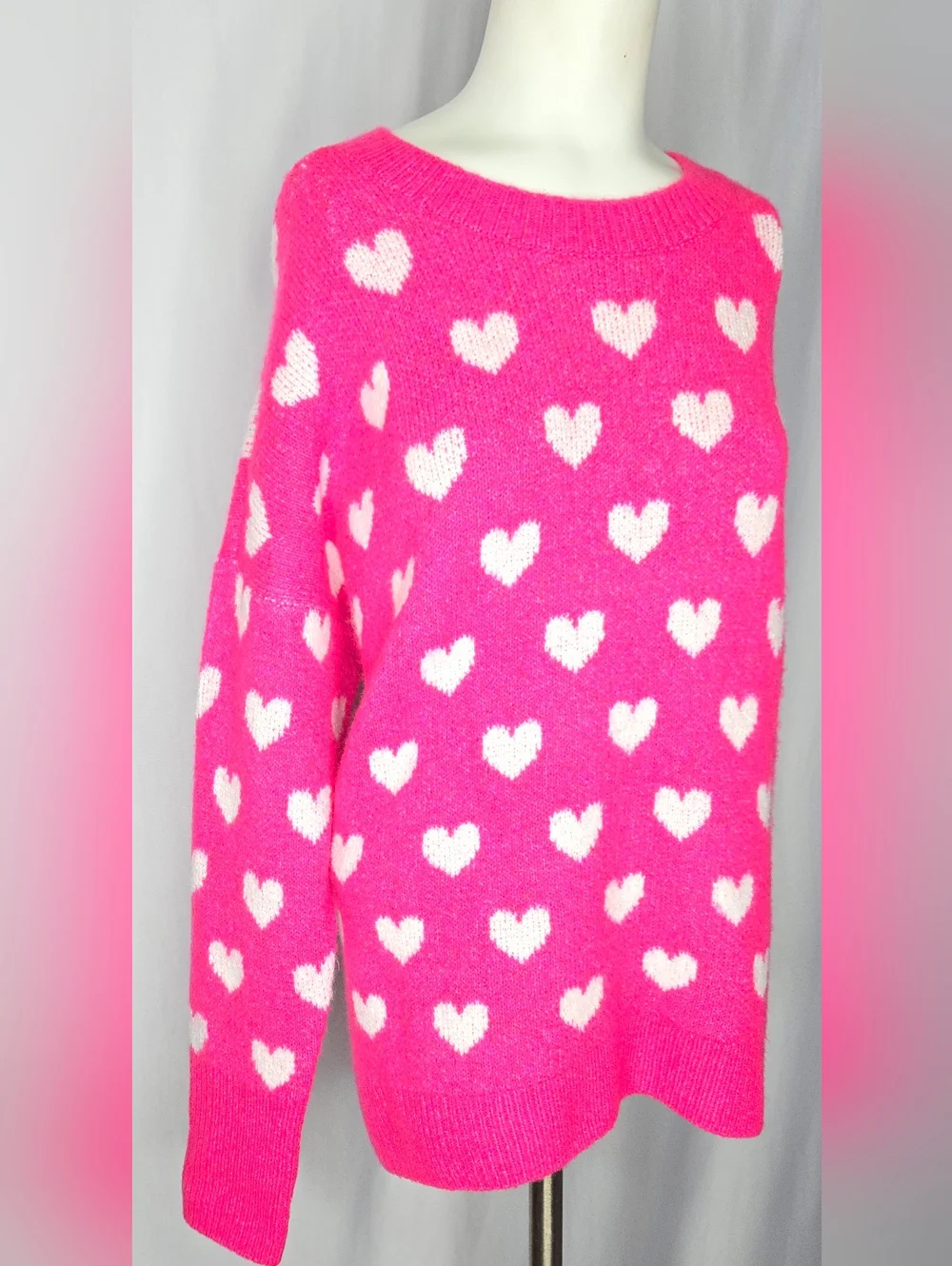 Vince Camuto Pink White Heart Intarsia Oversized Knit‎ Crewneck Sweater M NWOT